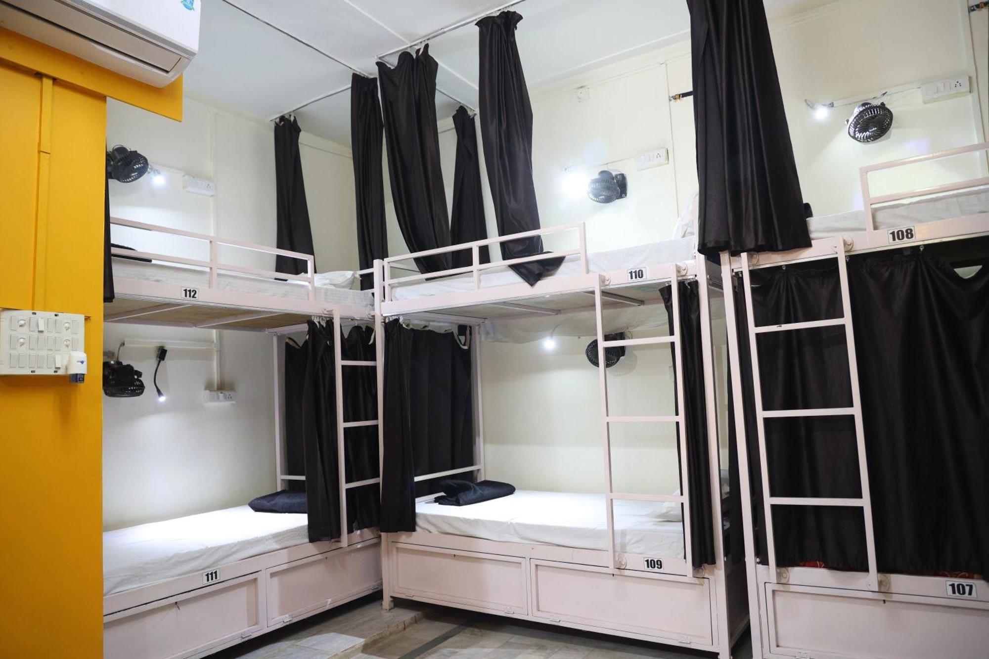 조드푸르 Santkripa Backpackers 400 Mtr From Railway Station 호스텔 외부 사진